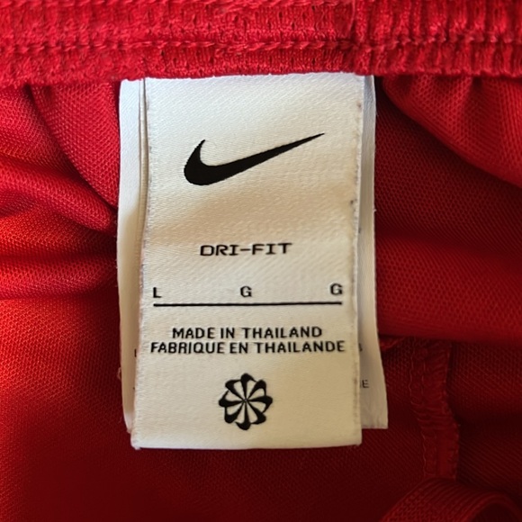 Nike Dri-FIT Academy Women's Knit Soccer Shorts - Picture 3 of 4